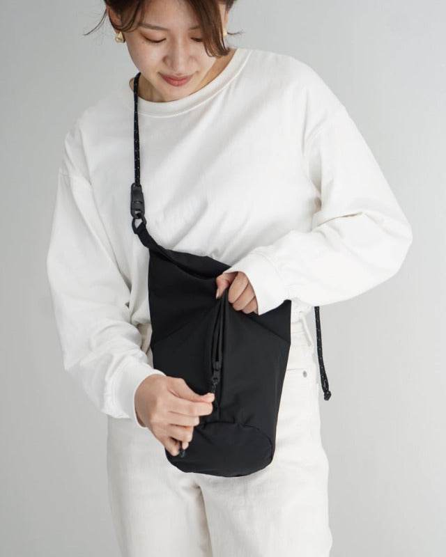 【バーンストア】 LIVERAL / Oone Super water repellent