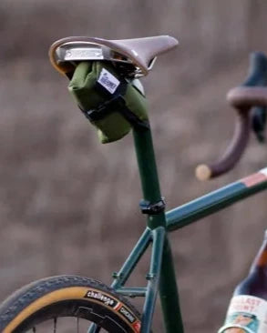 【バーンストア】ROAD RUNNER BAGS / Tool / Saddle Roll (ツールロール)