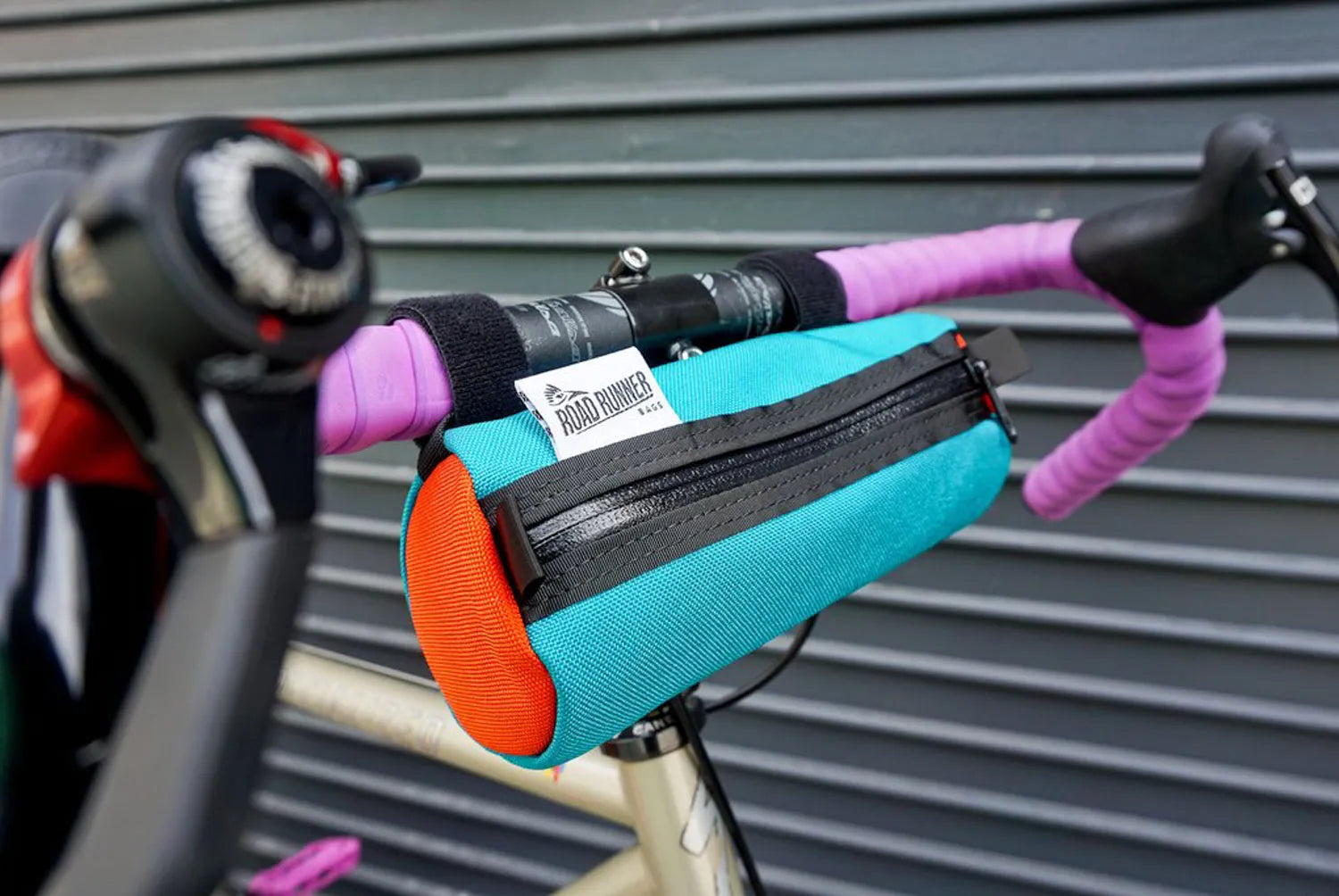 【バーンストア】ROAD RUNNER BAGS / Burrito Handlebar Bag (ブリトーハンドルバーバッグ)
