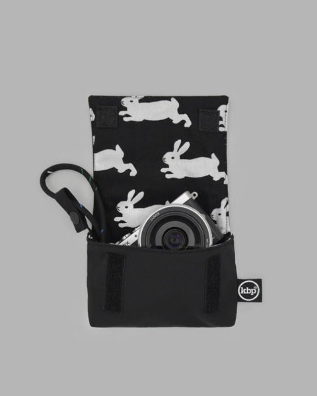 kitty bunny pony(キティーバニーポニー)/ Happy Bunny II Camera Pouch【バーンストア】