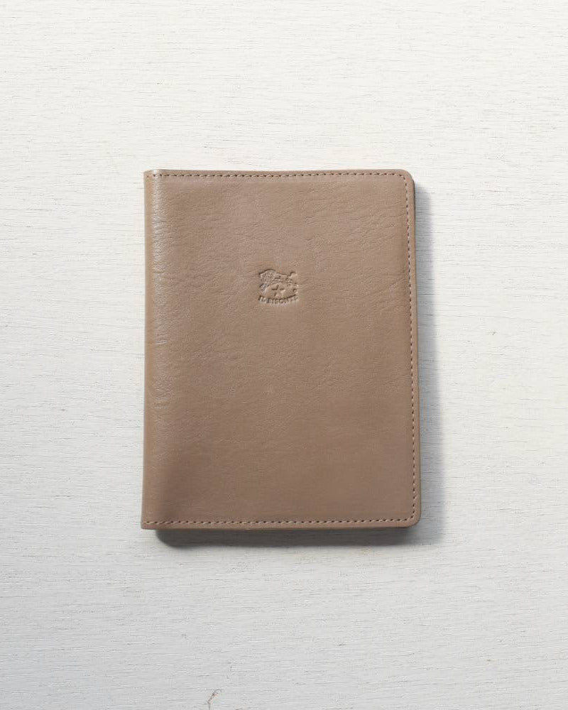 【イルビゾンテ】パスポートケース 54172304190