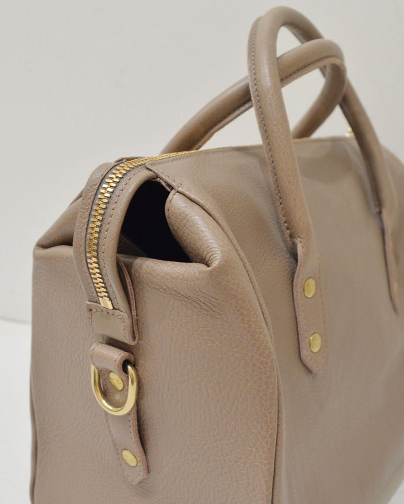 【イルビゾンテ】ボストンバッグ 54172300215