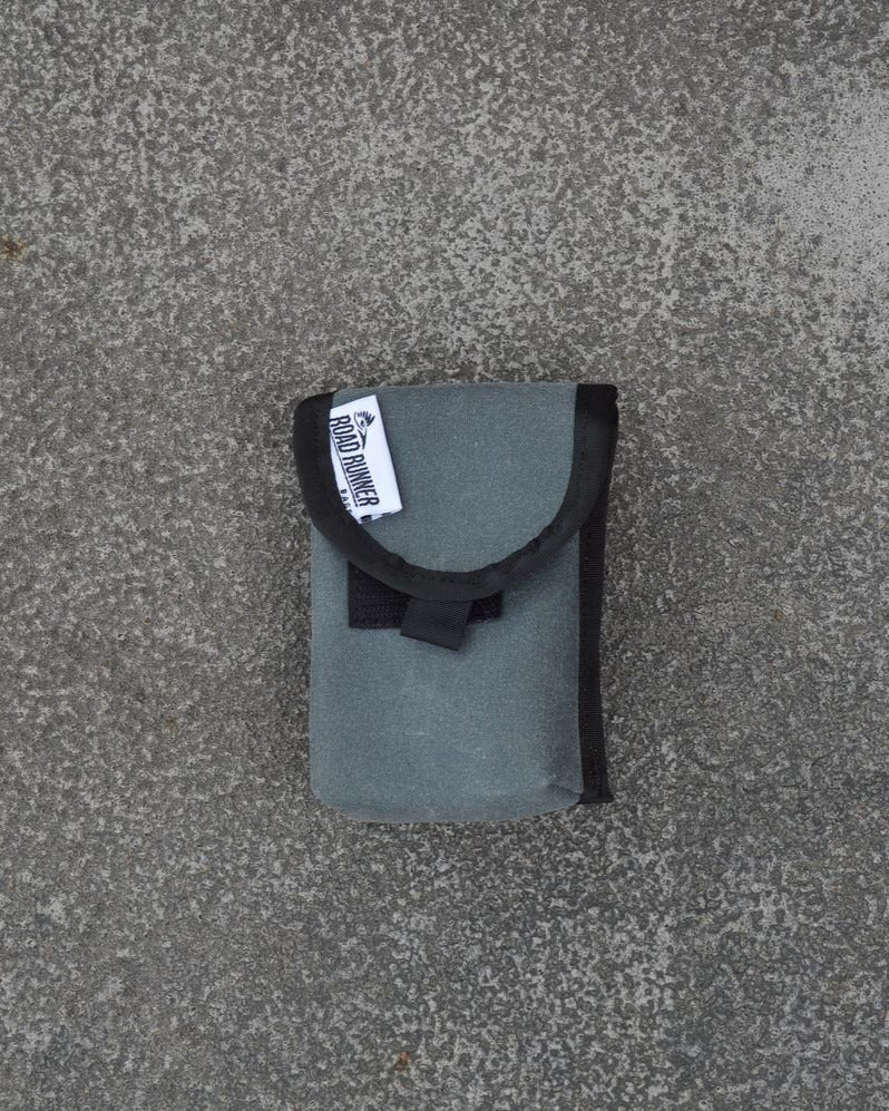 【バーンストア】 ROAD RUNNER BAGS / CELL POUCH 1.0