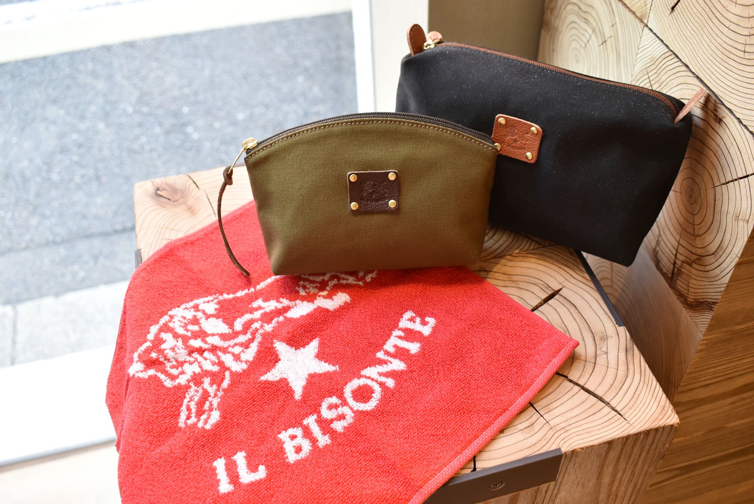 【イルビゾンテ】キャンバスポーチ(大) 5442300322 / 5442300422