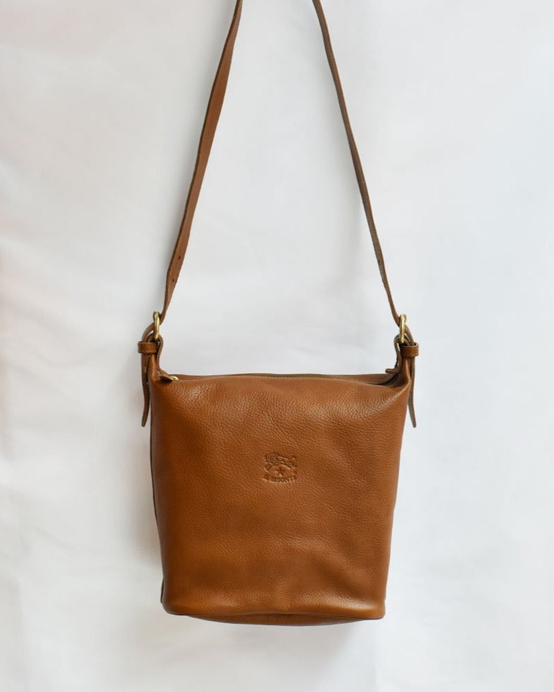 【イルビゾンテ】ショルダーバッグ 5442300111