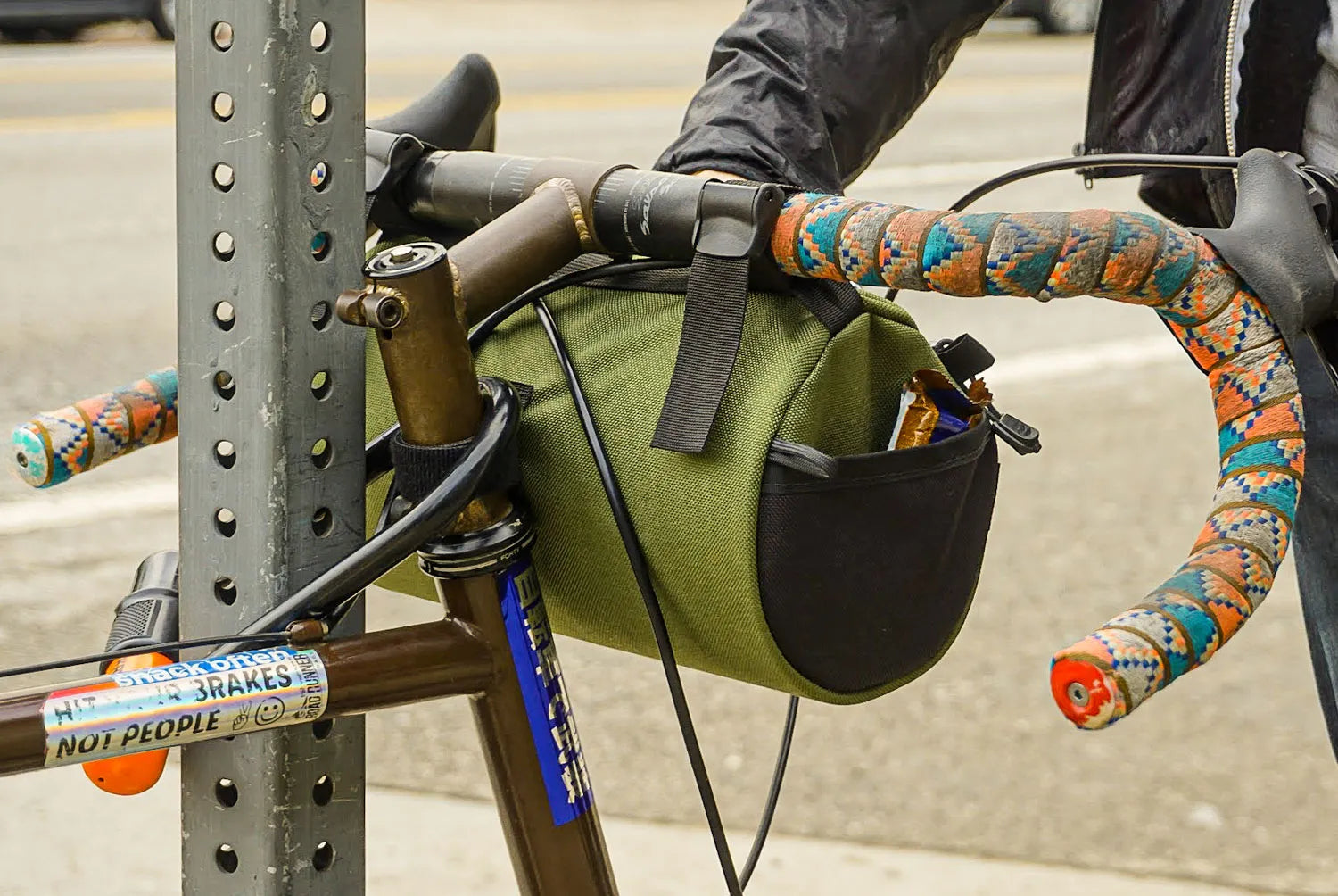 【バーンストア】ROAD RUNNER BAGS / California Burrito Handlebar Bag (カリブリトーハンドルバーバッグ)