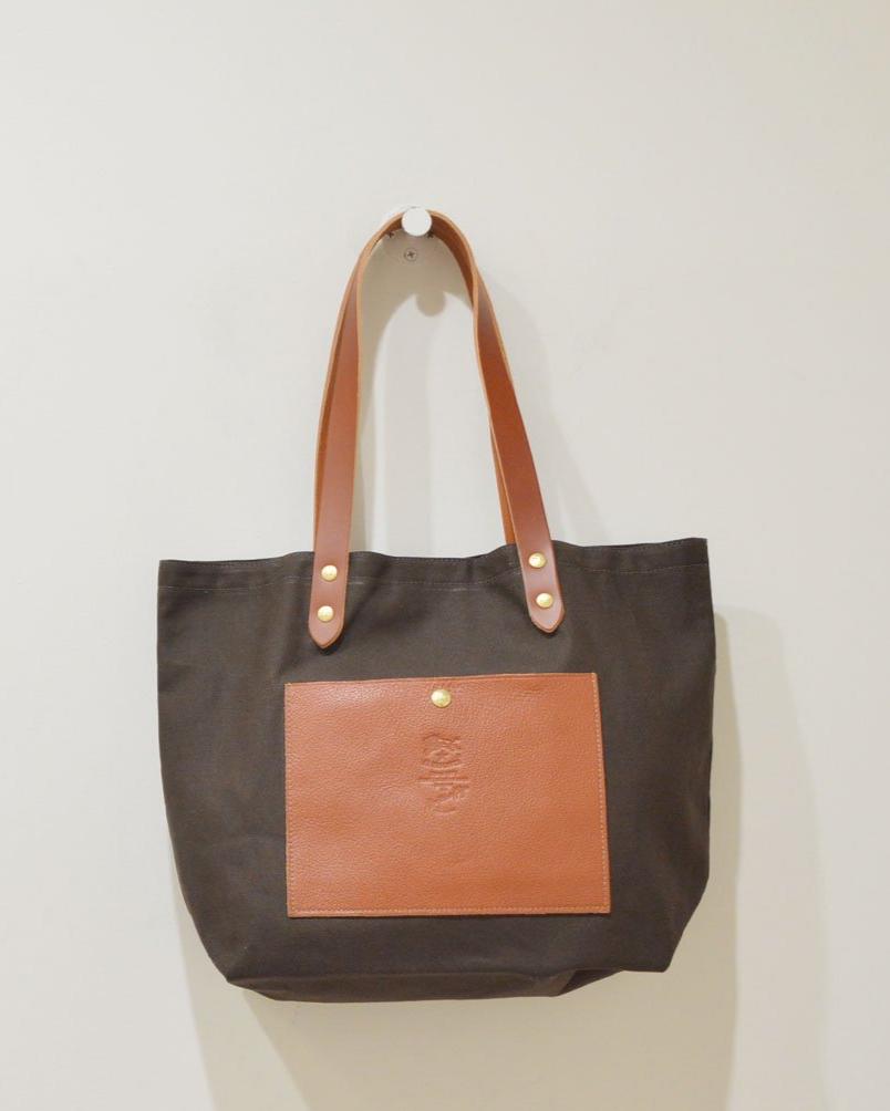 【イルビゾンテ】キャンバストートバッグ 54202309620