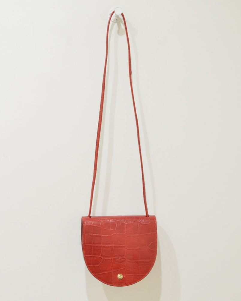 【イルビゾンテ】クロコエンボスドレザー クロスボディバッグ 54202307711