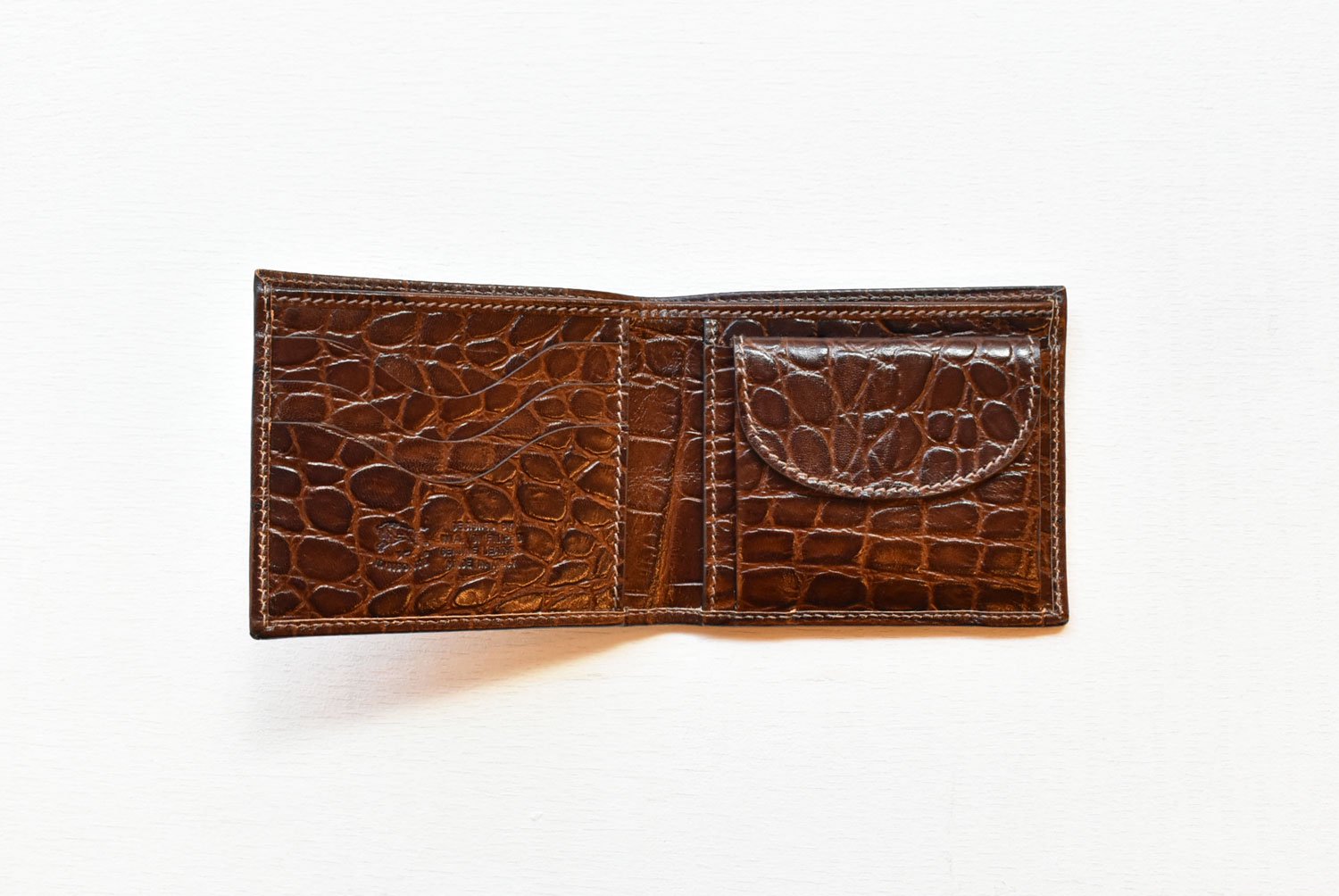 【イルビゾンテ】 クロコエンボスドレザー ウォレット 54202313540