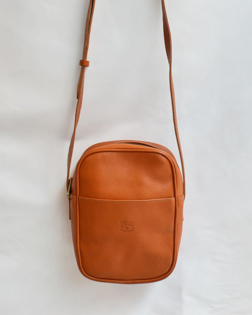 【イルビゾンテ】クロスボディバッグ 54212300211