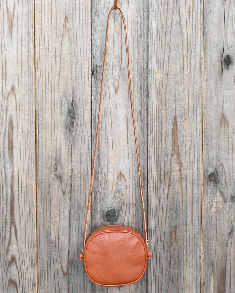 【イルビゾンテ】クロスボディバッグ 54212300210