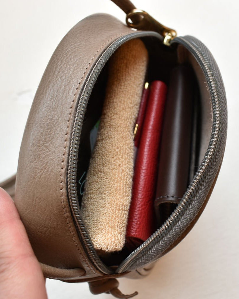 【イルビゾンテ】クロスボディバッグ 54212300210