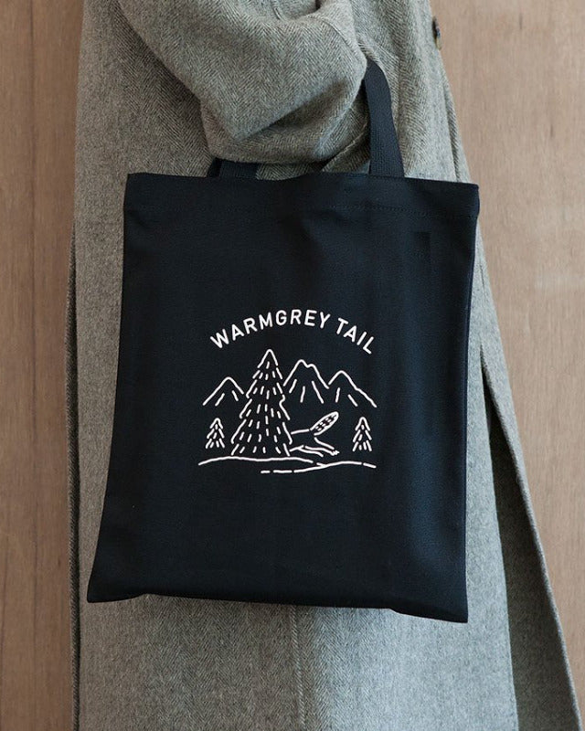【バーンストア】WARMGREY TAIL / DOTOM BLACK LOGO BAG