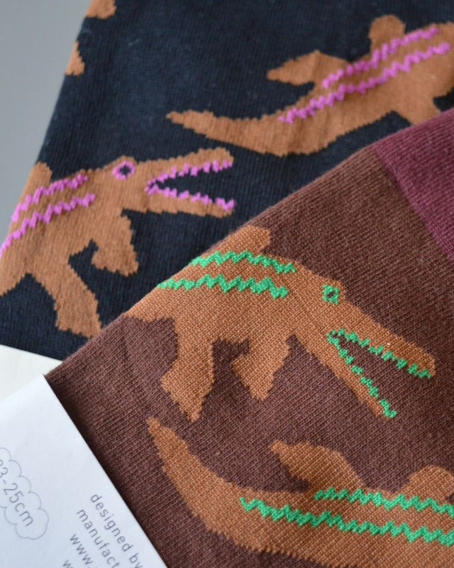 【バーンストア】WARMGREY TAIL / CROCODILE SOCKS ソックス