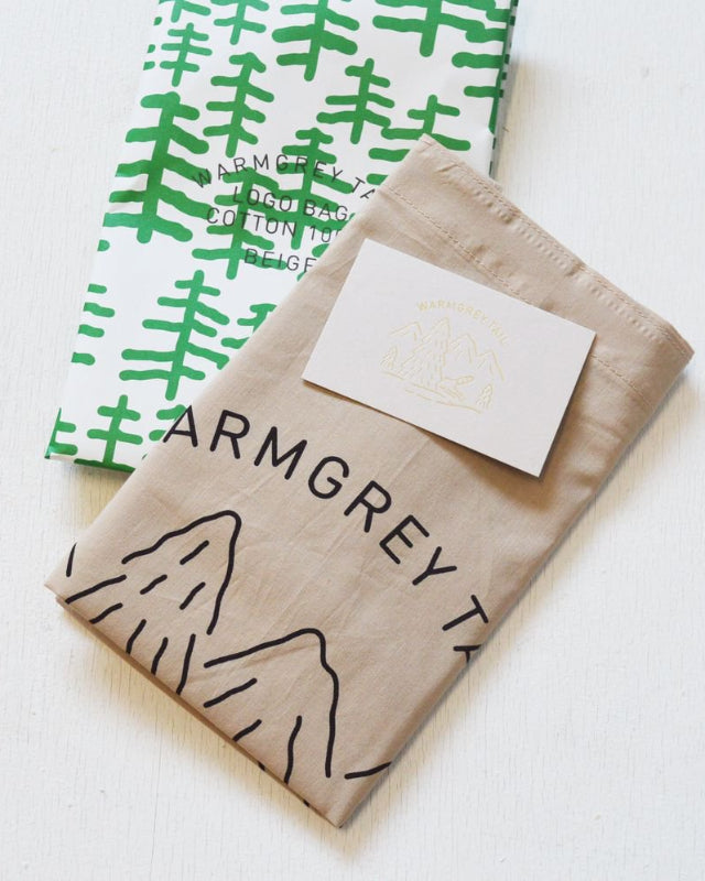 【バーンストア】WARMGREY TAIL / LOGO BAG - BEIGE ファブリックバッグ