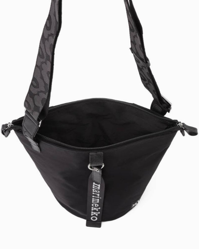 【マリメッコ】Solid Allday Bucket ショルダーバッグ 52239291271