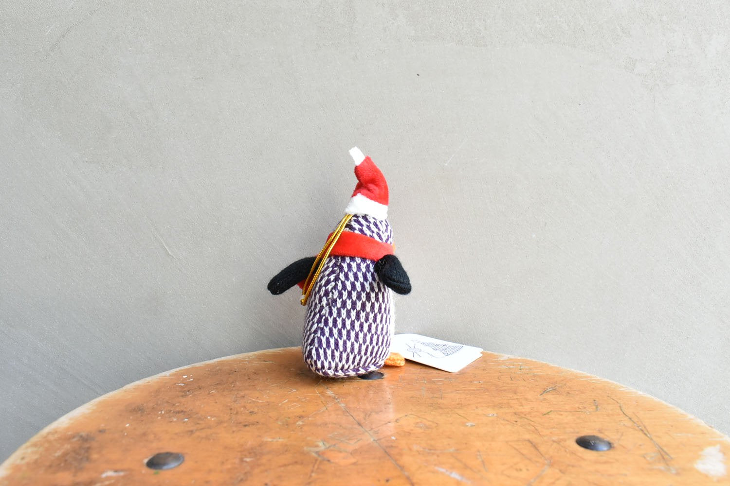【バーンストア】Best Years / Penguin Christmas Ornament