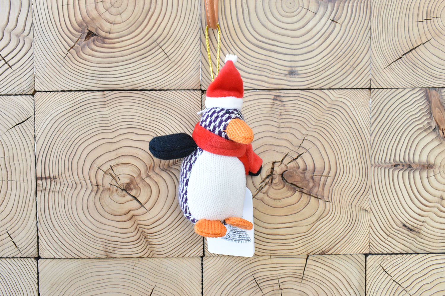 【バーンストア】Best Years / Penguin Christmas Ornament