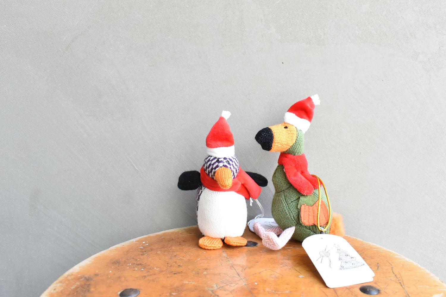 【バーンストア】Best Years / Penguin Christmas Ornament