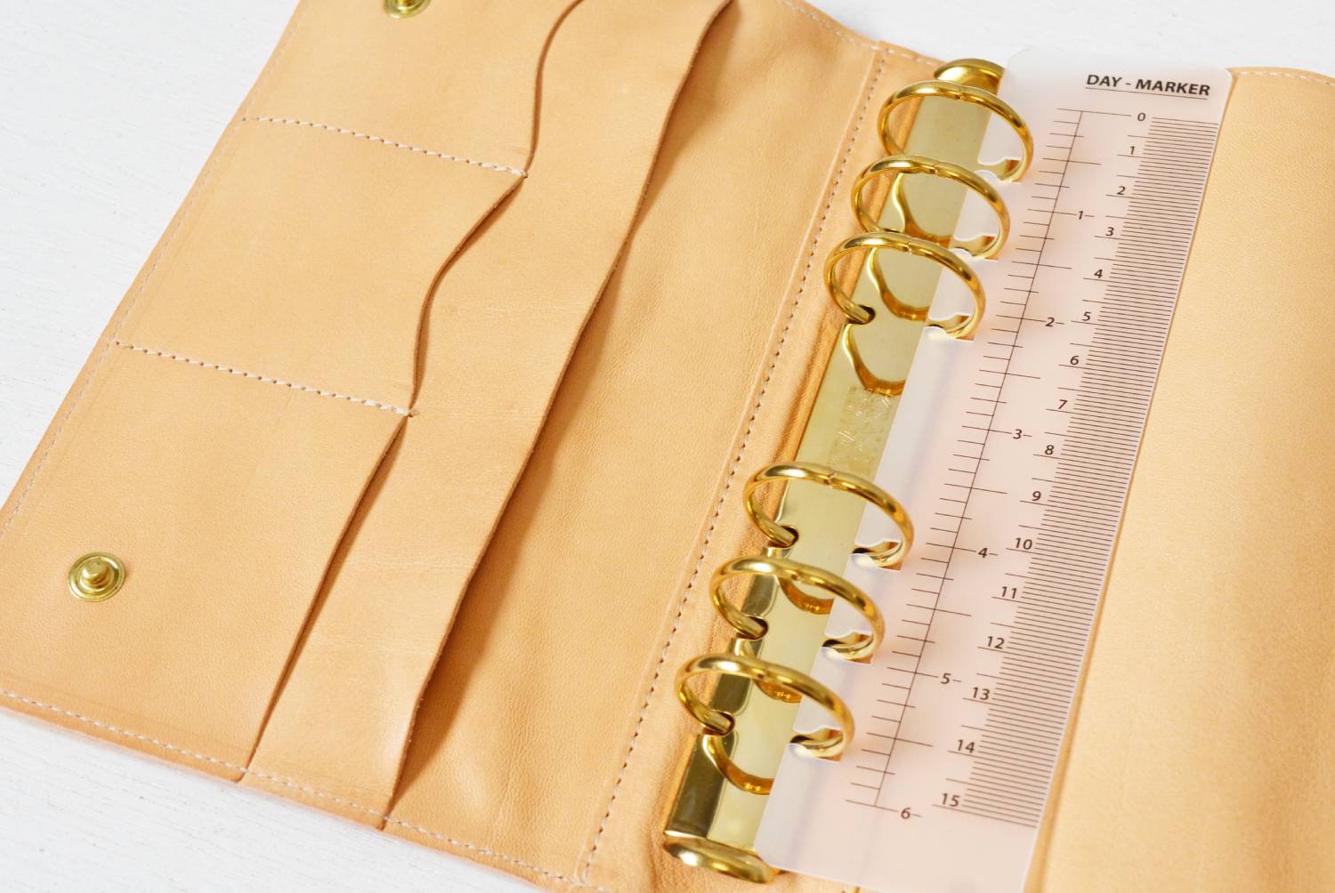 【イルビゾンテ】手帳(大) 54222309470