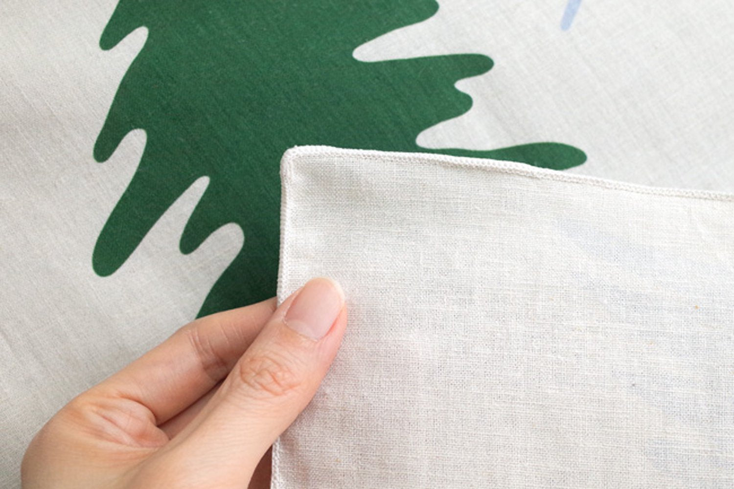 【バーンストア】WARMGREY TAIL / WHALES SMALL FABRIC
