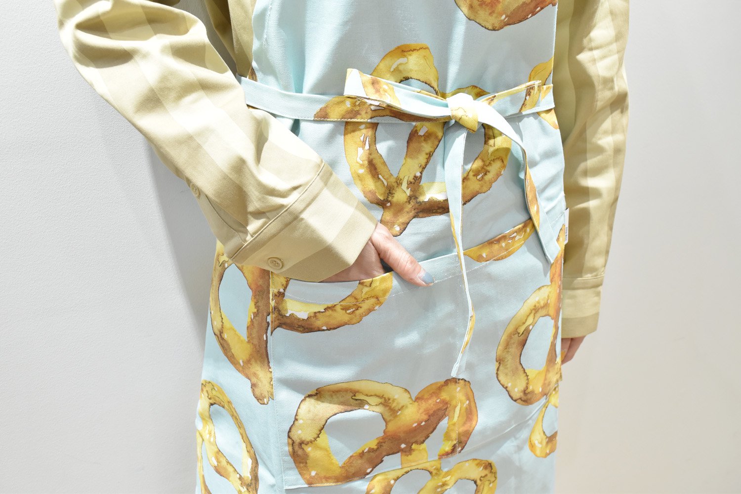 【バーンストア】Nukit / pretzel エプロン