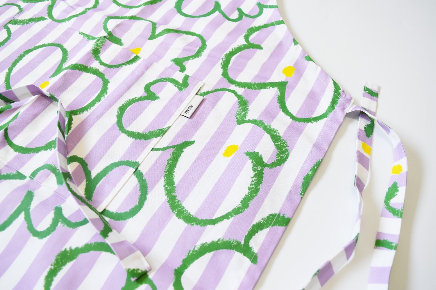 【バーンストア】Nukit / popcorn flower エプロン