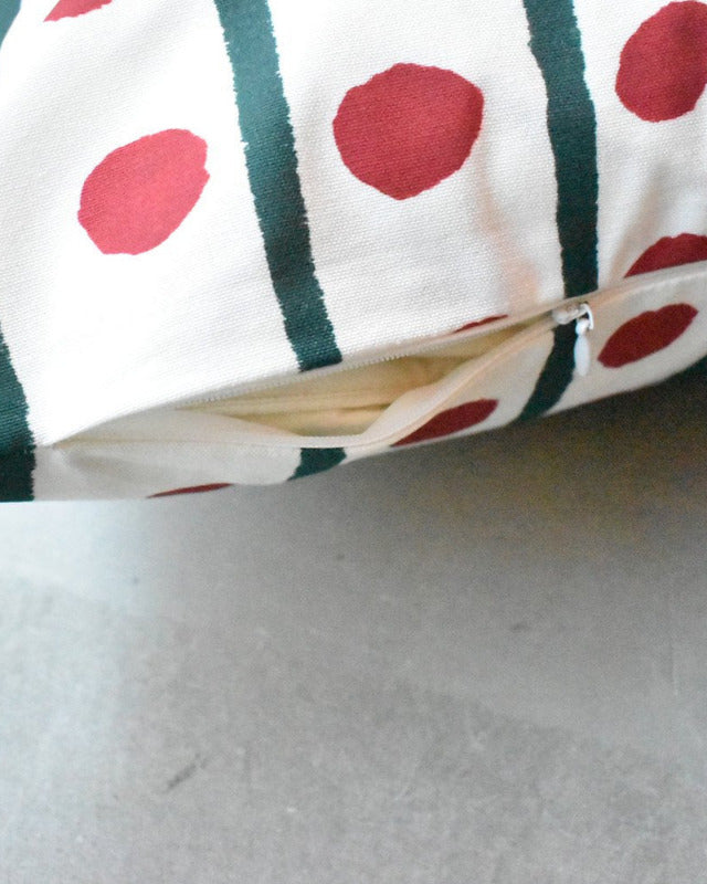 【バーンストア】Nukit / tinkle red クッションカバー