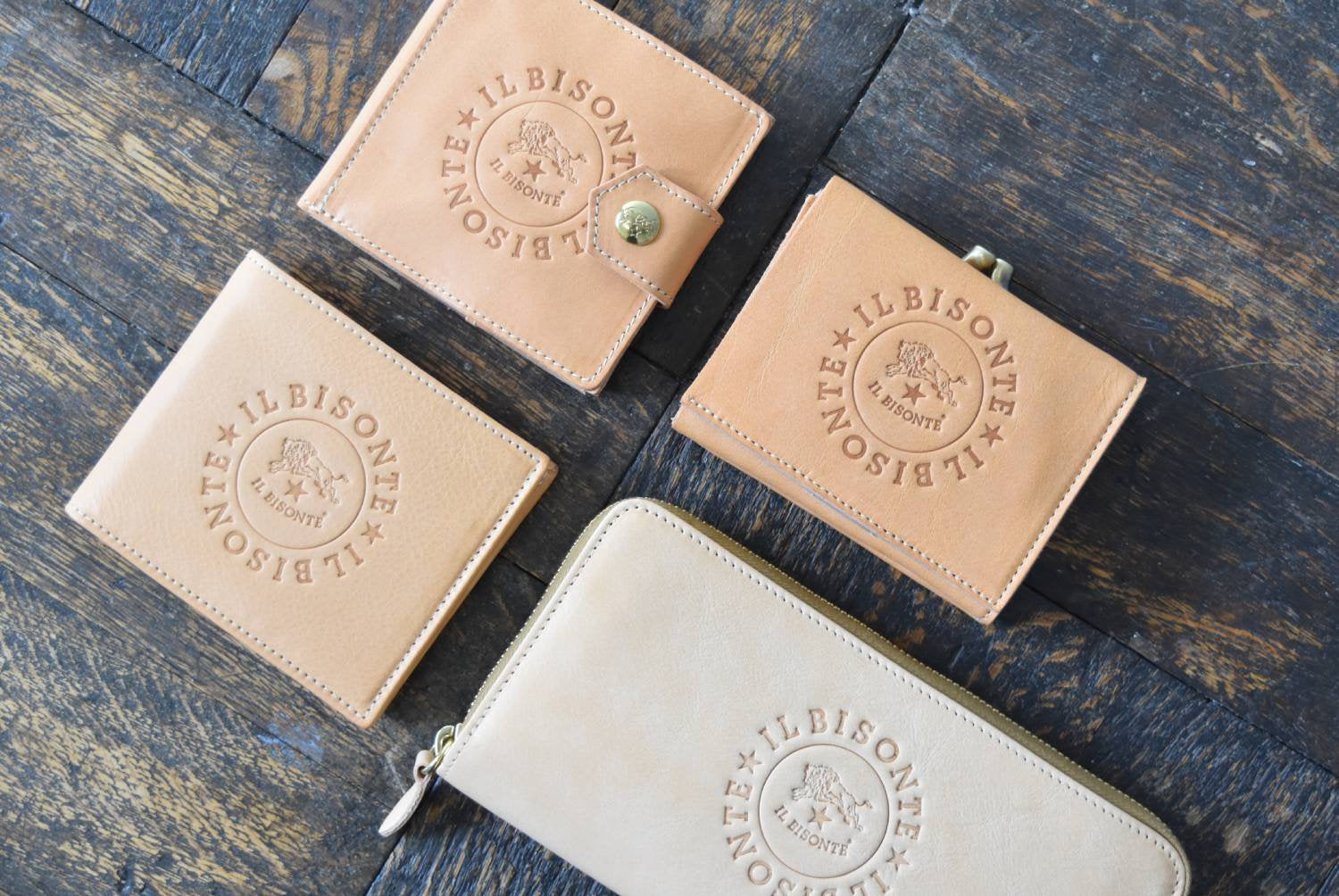 【イルビゾンテ】ビッグサークルロゴコレクション トリフォルドウォレット 54232306841