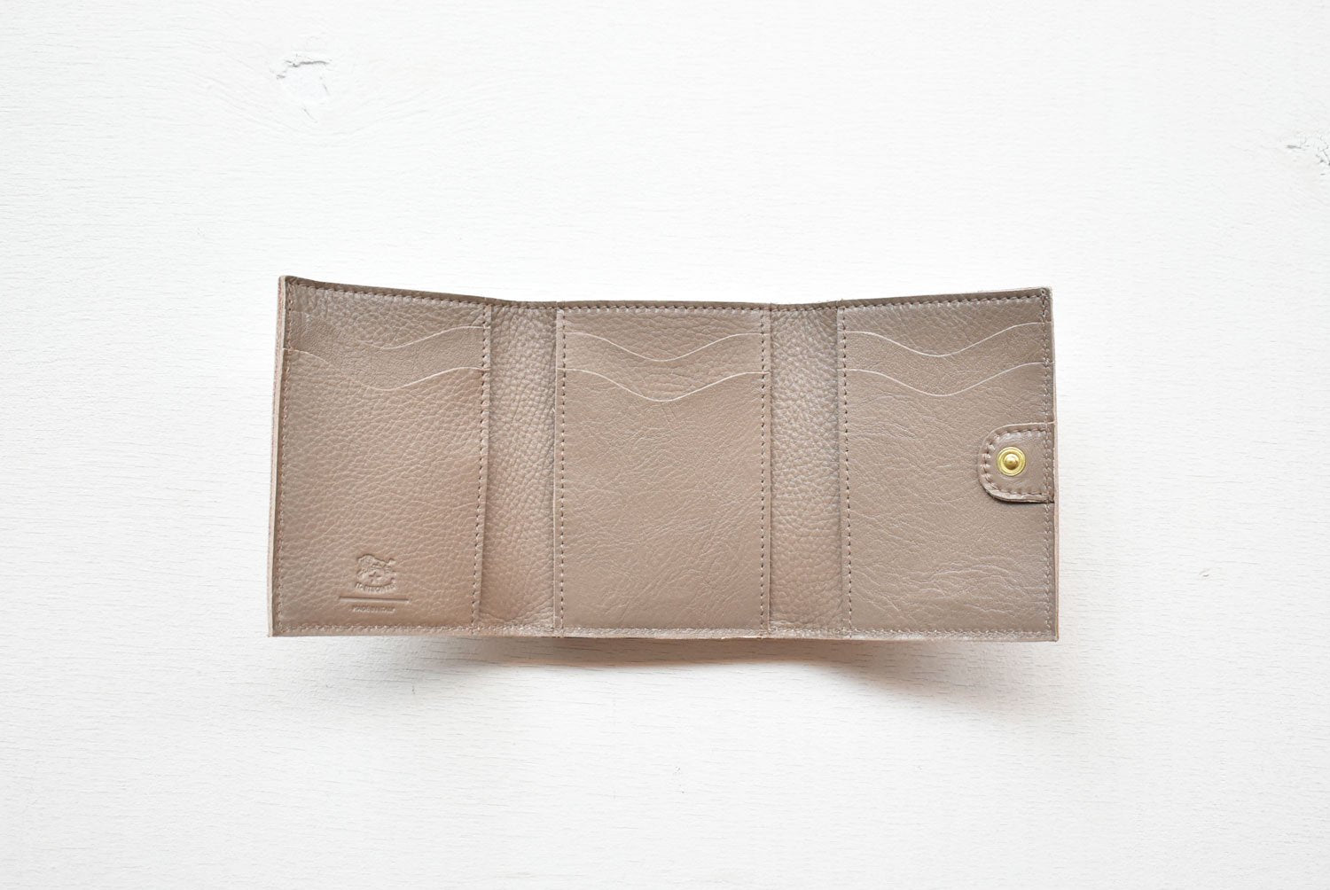 【イルビゾンテ】ビッグサークルロゴコレクション トリフォルドウォレット 54232306841