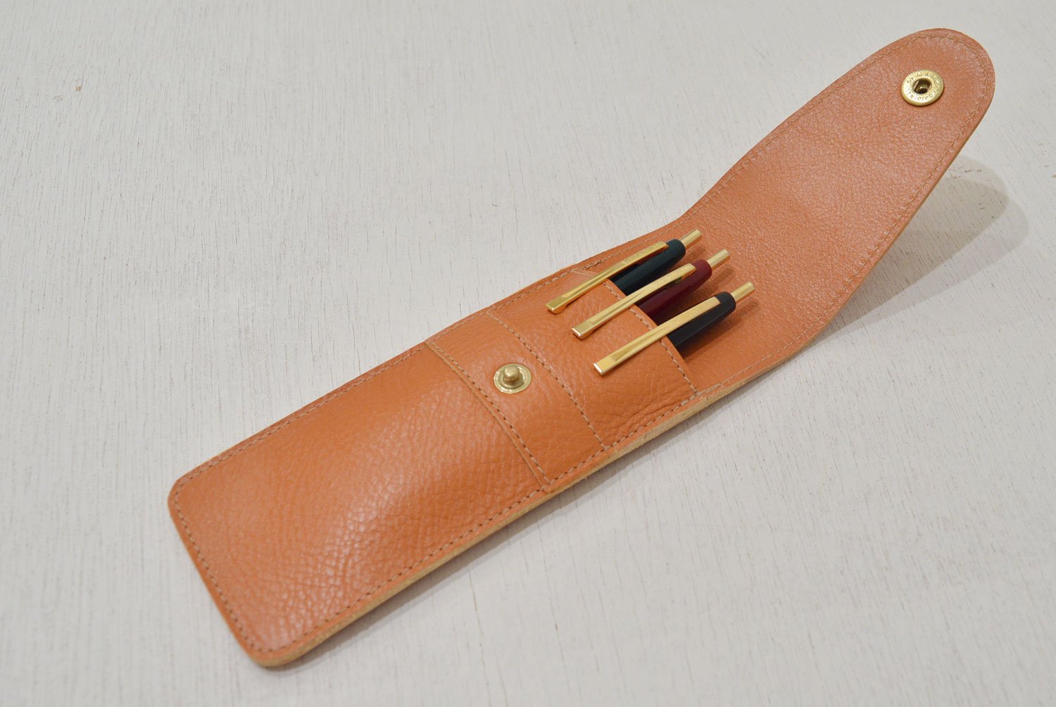 【イルビゾンテ】ペンケース 411235