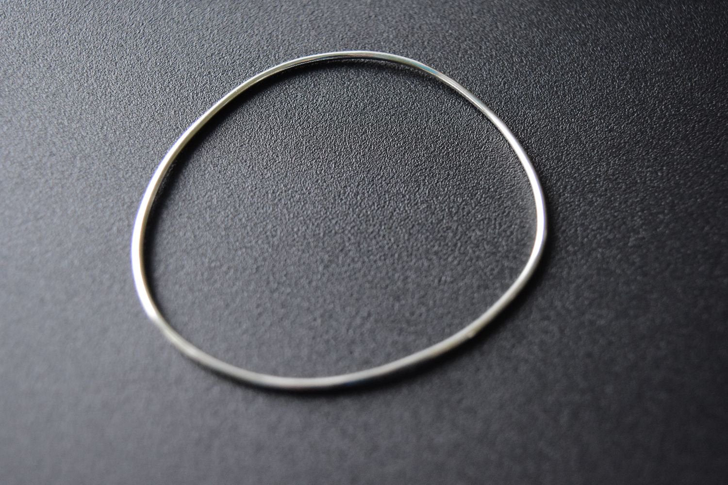 【バーンストア】 studio adorn / Organic Shaped Bangle バングル