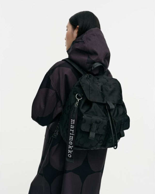 【マリメッコ】Everything Unikko バックパックL 52239292229