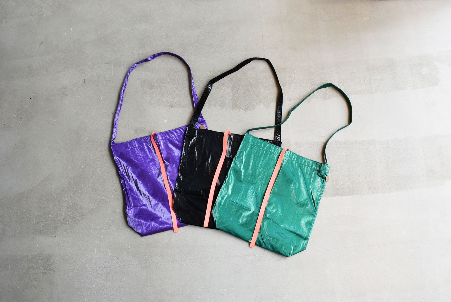 【バーンストア】GGU mini Glitter shoulder bag