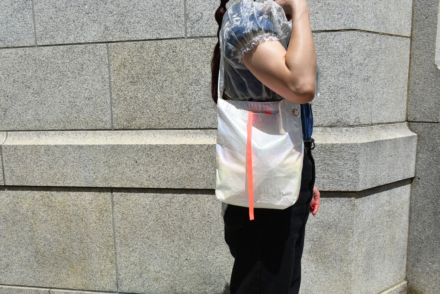 【バーンストア】GGU mini hologram shoulder bag