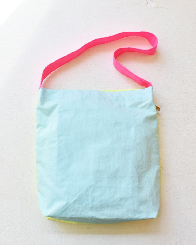 【バーンストア】GGU mini vivi shoulder bag