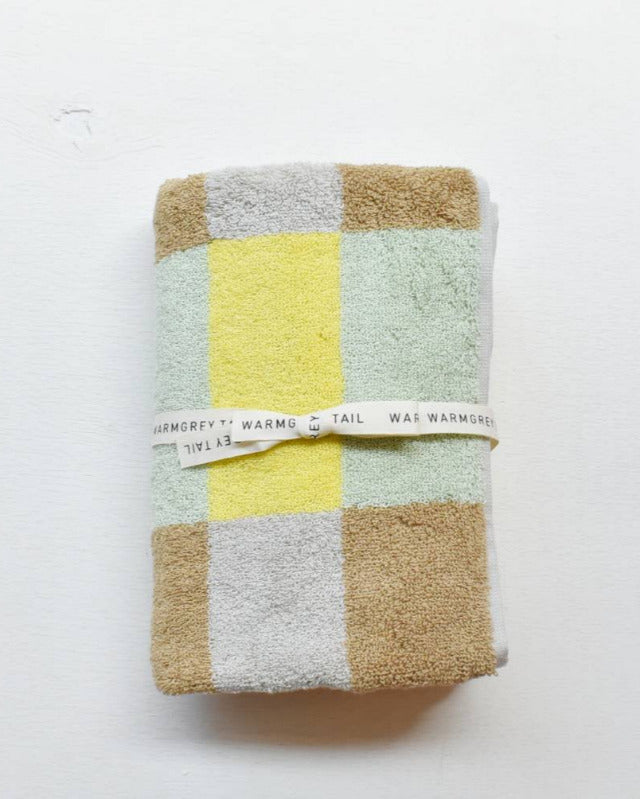 【バーンストア】WARMGREY TAIL / CHECK TOWEL - SAND YELLOW
