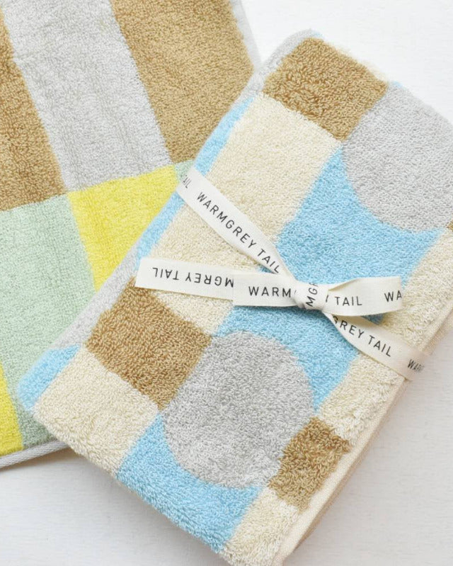【バーンストア】WARMGREY TAIL / DOT CHECK TOWEL - GREY ON CREAM