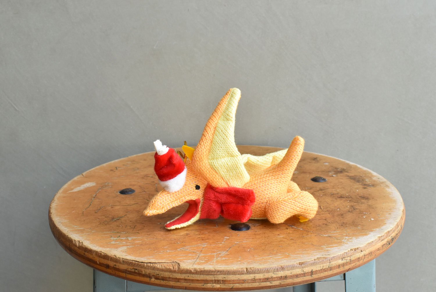 【バーンストア】Best Years / Knitted Yellow Pterodactyl Xmas Decoration