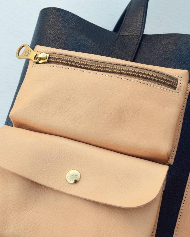 【イルビゾンテ】 ポケットコレクション トートバッグ 54242300214