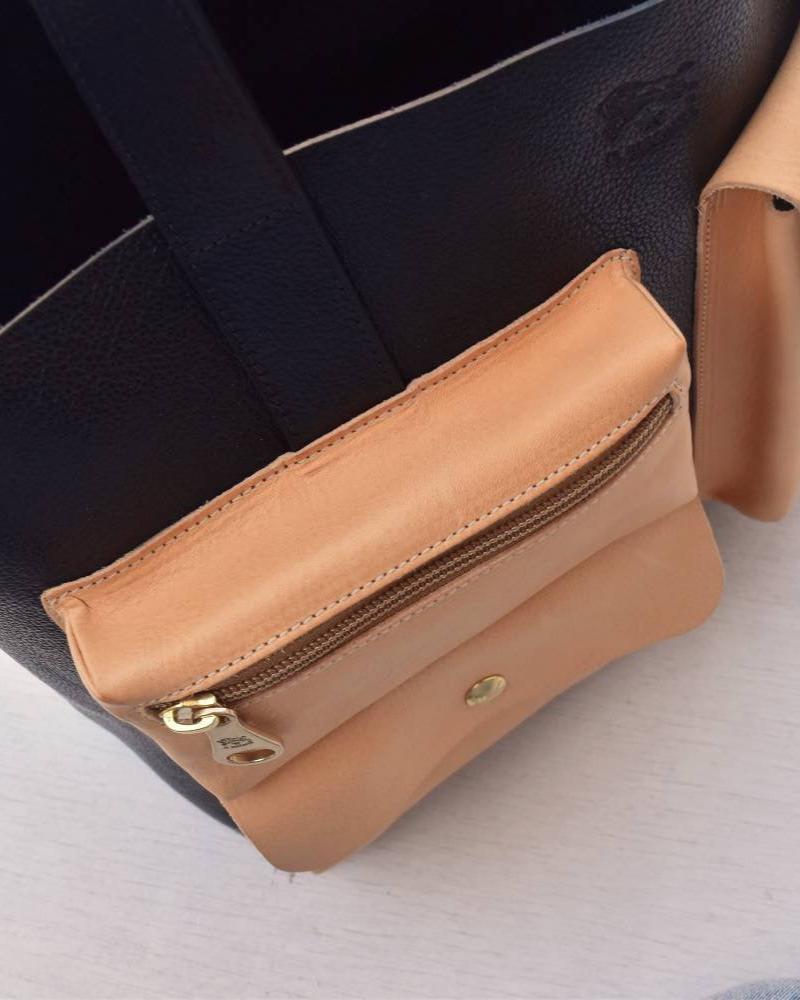 【イルビゾンテ】 ポケットコレクション トートバッグ 54242300214