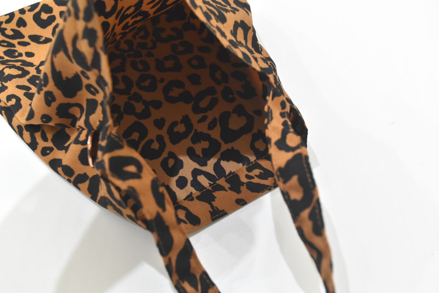 【バーンストア】GGU mini shatin leopardprint bag