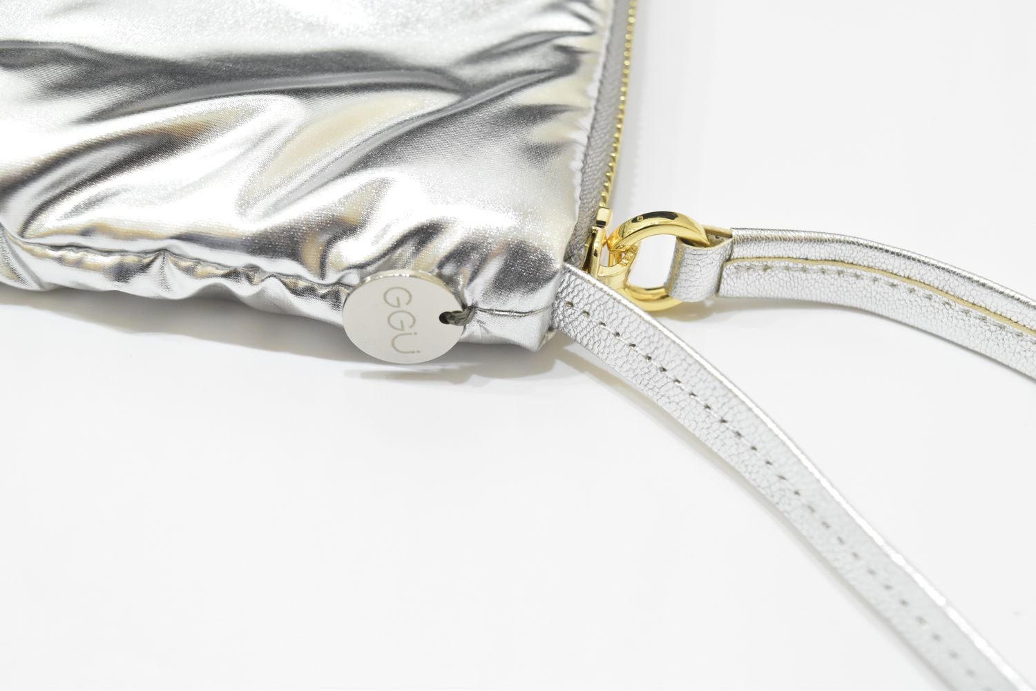 【バーンストア】GGU shine foil padding bag