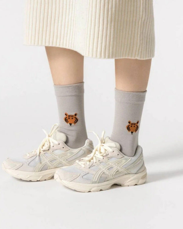 【バーンストア】WARMGREY TAIL / MEET TIGER SOCKS