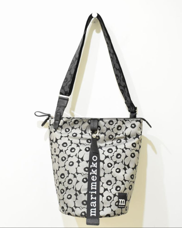 【マリメッコ】日本限定 Allday Bucket Unikko ショルダーバッグ 52249293321