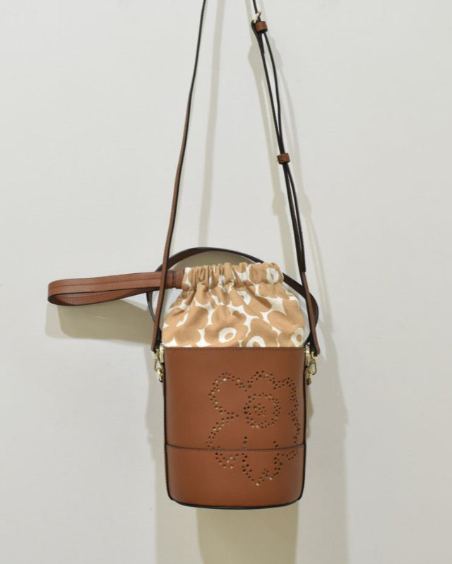 【マリメッコ】Imprint Small Bucket Unikko ショルダーバッグ 52249292711