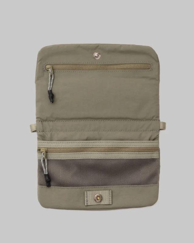 topologie / Phone Sacoche 90 【バッグ単体】(Moss/Papery)