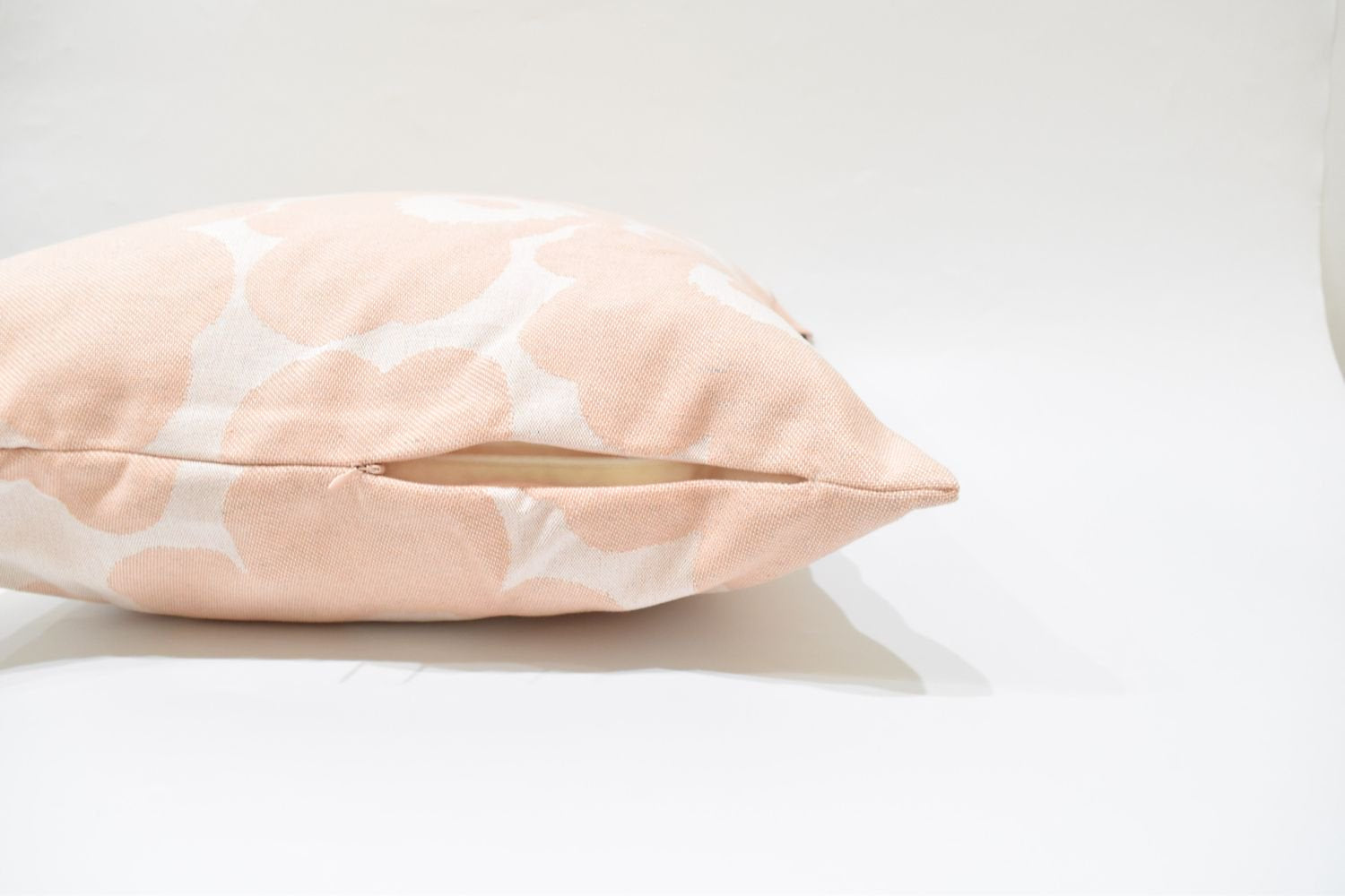 【マリメッコ】Pieni Unikko クッションカバー47cm 52249473420
