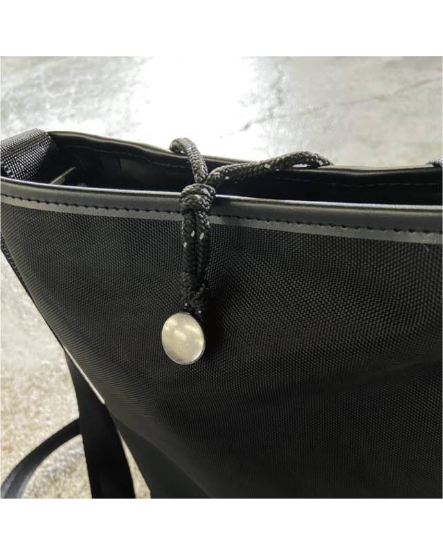 【バーンストア】 LIVERAL / Naki【L】Super water repellent