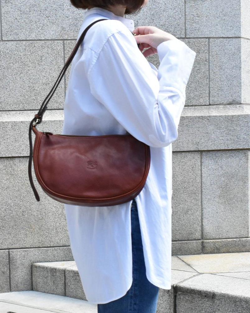 【イルビゾンテ】ヴィンテージ レザークロスボディバッグ 5412307310